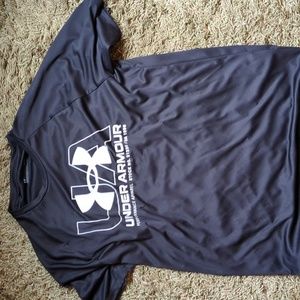 Men's Black Under Armour T-shirt Large
